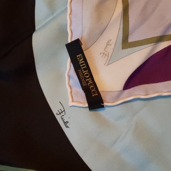 Emilio Pucci Scarf - Picture 3 of 3